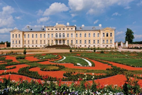 lettonie rundale palais jardins architecture o-nord