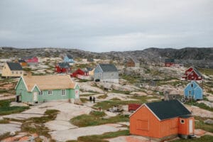 groenland Oqaatsut maisons colorees ete randonnee o-nord