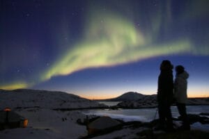 norvege laponie tromso ile de Rebbenesøya yourte typique authentique balade aurore boreale nuit hiver o-nord