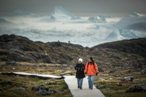 Groenland Ilulissat Sermermiut ete promenade icebergs rochers roche voyage o-nord