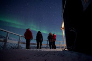 groenland kangerlussuaq aurores boreales touristes nuit polaire o-nord