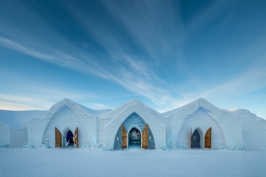 canada quebec valcartier hotel de glace exterieur voyage sejour insolite sur mesure o-nord