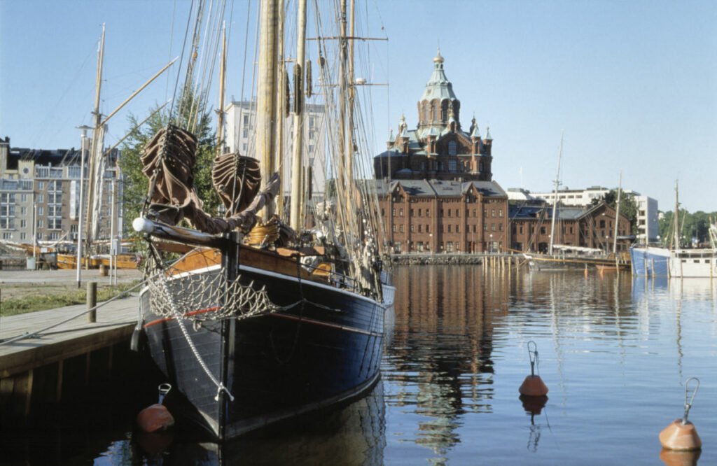 finlande helsinki port bateau batiment historique voyage escapade o-nord