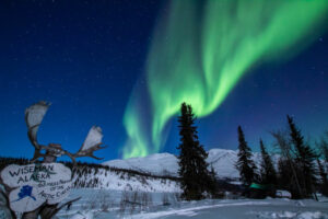 etat-unis alaska fairbanks cercle arctique wiseman neige aurore boréale northern alaska tour company voyage o-nord