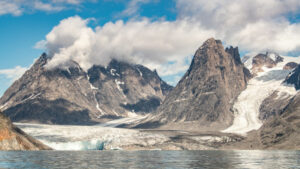 Evighedsfjord Greenland montagnes fumée glace paysage croisière voyage o-nord