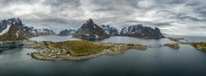 norvège îles lofoten pic montagnes ocean paysage observation croisière voyage o-nord