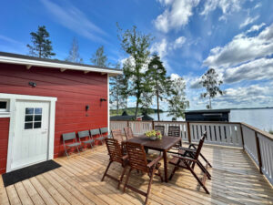 finlande radalla resort extérieur terrasse sauna lac nature paysage charme voyage o-nord