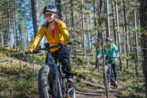 finlande oulu syote hoss parc national fatbike vtt velo bois forets voyage o-nord