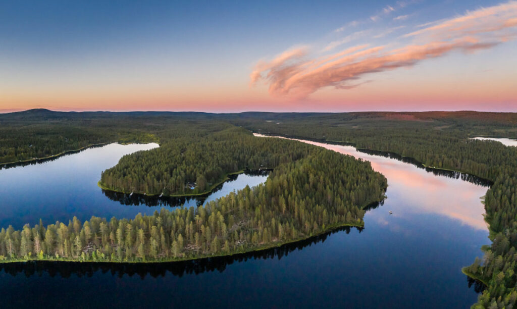 finlande oulu lac posio livo kitka lac kayak forets bois guide paysages voyage o-nord