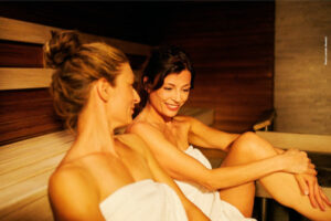 finlande kuhmo festival 2024 hotel kalevala sauna traditionnel femme voyage o-nord