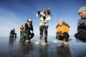 finlande oulu nallikari sejour balneaire nature activite peche blanche lac gele voyage o-nord