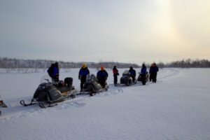 finlande nuorgam laponie safari motoneige hiver neige montagnes voyage o-nord