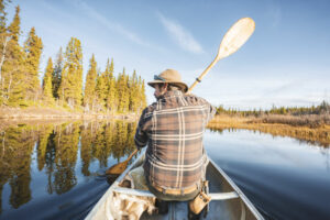 suede laponie Vilhelmina sejour pêche lac bois forêt pêcheur voyage o-nord