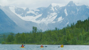 norvege laponie nord lenagen lyngen lodge experience kayak montagnes voyage o-nord