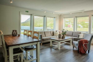 norvege laponie nord lenagen lyngen lodge experience appartement salon voyage o-nord