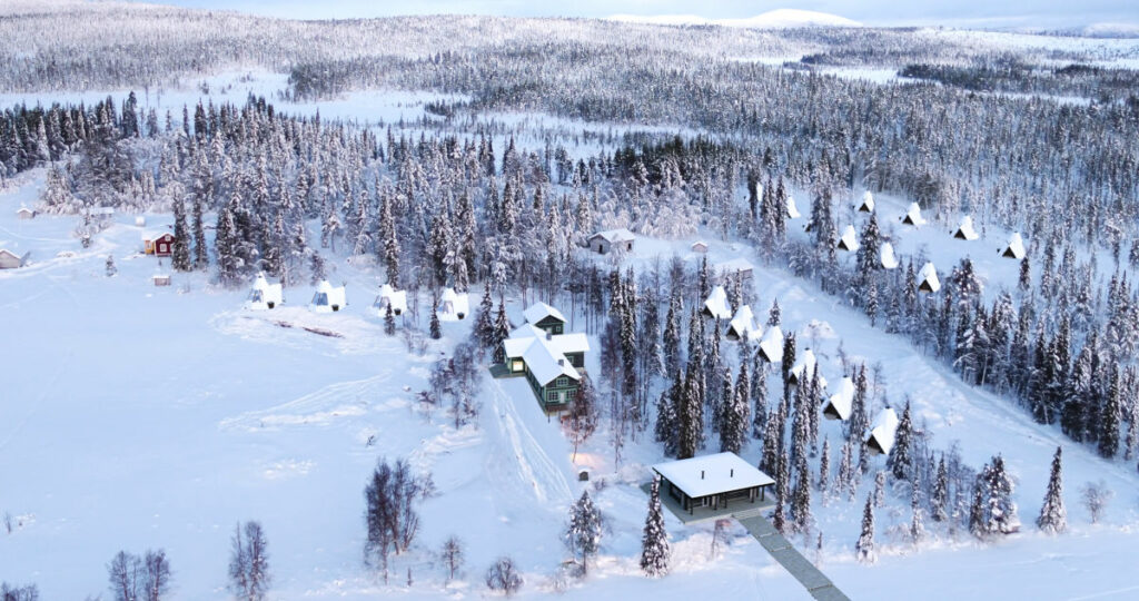 Finlande Laponie Muonio Nivunki Village vue aérienne hiver voyage o-nord