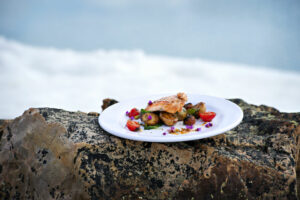 Canada Nunavut Qikiqtarjuaq Arctic Kingdom Printemps Repas Gastronomique voyage o-nord