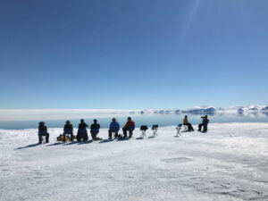 Canada Nunavut Pond Inlet Arctic Kingdom Banquise Glace Soleil voyage o-nord