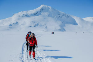 Norvège Oslo Parc national Jotunheimen Fondsbu Olavsbu Skogadalsbøen ski randonnée guidée hiver petit groupe montagnes voyage o-nord