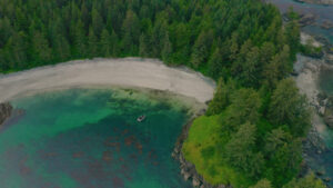 Canada Colombie Britannique Maple Leaf Adventures Great Bear Rainforest Plage Forêt Vert voyage o-nord