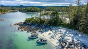 Canada Colombie Britannique Maple Leaf Adventures Great Bear Rainforest Plage Eaux cristallines Mouillage voyage o-nord