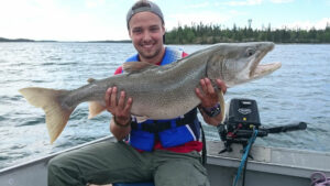 Canada Northwest Territories YellowKnife Blachford Lodge pêche poisson bateau lac