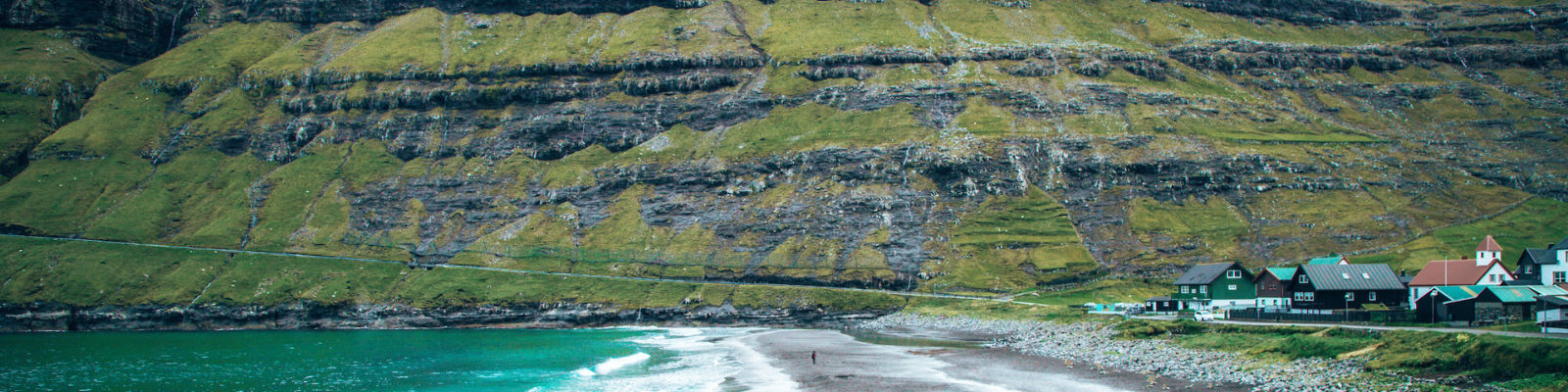 Féroé archipel tour classique montagnes plage océan village authentique typique église voyages o-nord