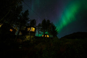 Norvège Alta Bjørnfjell Mountain Lodge aurores boréales nuit polaire hiver voyages o-nord