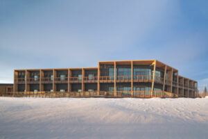 Alberta Smoky Lake Métis Crossing Lodge extérieur neige voyages o-nord