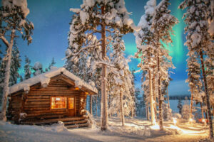 Finlande Laponie Muonio Harriniva Adventure Resort sauna neige forêts arbres enneigés gens voyages o-nord