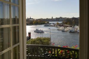 Suède Stockholm capitale Hotel Diplomat Strandvägen Art nouveau charme historique confort chambre balcon vue archipel canal voyages o-nord
