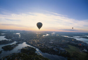Suède Stockholm capitale tour montgolfière lever de soleil archipel voyages o-nord