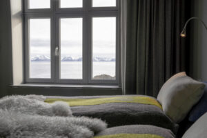 Norvège Vesterålen LitloyFyr phare séjour chambre gardien intérieur voyages sur-mesure o-nord