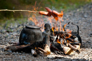 Finlande Norrmarkku Ahlström Estate paysagest feu boulioire bois braise saucisses voyages o-nord