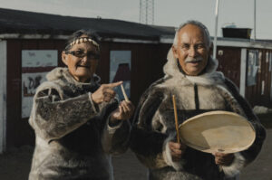 Groenland Qaanaaq Grands Espaces village personnes habitants voyages o-nord