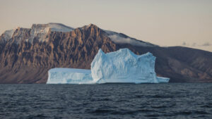 Groenland Grands Espaces Isfjord glace montagne mer voyages o-nord