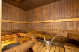 Finlande Laponie Yllasjärvi Loimu Resort bois spa sauna bien-être repos détente calme voyages o-nord