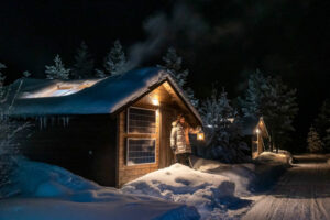 Finlande Laponie Levi séjour aventure nature chiens chalet bois chaleur nuit husky neige foret voyages o-nord