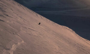 Norvège Spitzberg Longearbyen séjour aventure ski hors piste descente montagnes hiver voyages o-nord