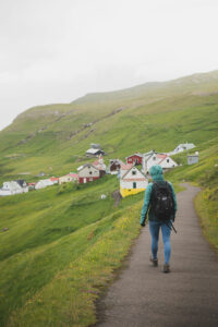 Danemark Iles Féroé séjour guide aventure traditions nature paysage montagnes marche villages voyage o-nord