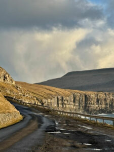 Danemark Iles Féroé Vagar séjour autotour Magie Famille falaises routes été itinéraire nature voyage o-nord