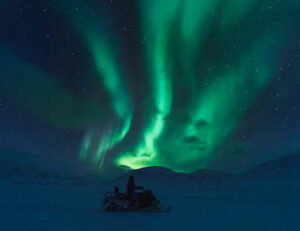 Norvège Spitzberg Longearbyen Svalbard Arctique séjour expédition motoneige hiver neige aurores boréales paysage voyages o-nord