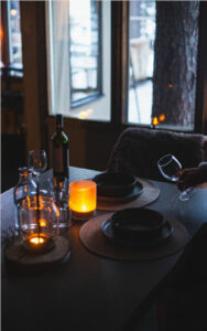 Suède Laponie Gunnarsbyn Aurora Safari Camp Restaurant Repas détente Séjour Insolite Voyage O-Nord