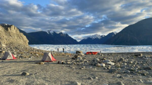 Canada Yukon Whitehorse Trekking Randonnée Glacier Donjek Campement Tente Paysage Montagne Eté Voyage O-Nord