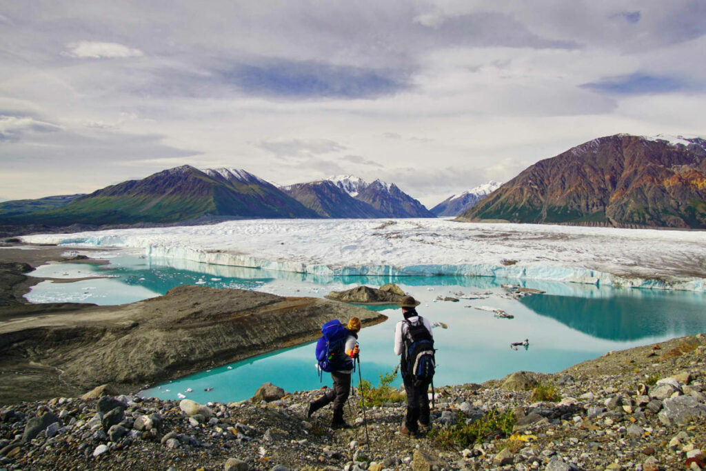 Canada Yukon Whitehorse Trekking Randonnée Glacier Donjek Lac Nature Sauvage Paysage Montagne Eté Voyage O-Nord