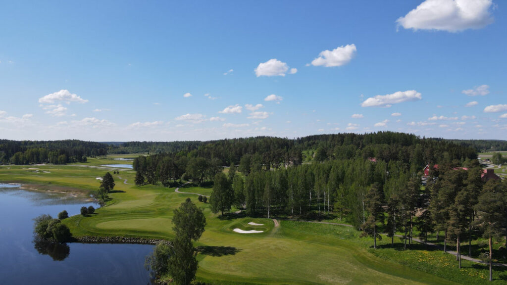 Finlande Hyvinkää Kytäjä Resort Séjour Panorama Vue Paysage Foret Nature Golf Herbe Voyage O-Nord