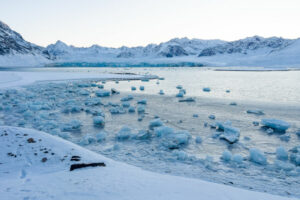 Arctique Spitzberg Latitude Blanche Lumières automne Glacier Glaces Montagnes Paysage Polarfront Croisière Nature Voyage O-Nord