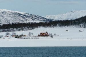 Norvège Arctique Magie Hivernale Maison Chalet Foret Nature Croisière Polarfront Séjour Voyage O-Nord