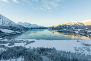 Norvège Arctique Croisière Polarfront Séjour expedition Voyage Photo Panorama paysage Neige Foret Nature Voyage O-Nord