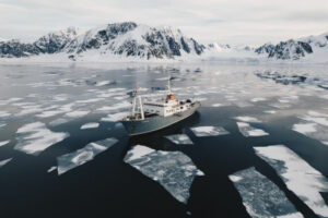 Arctique Spitzberg séjour expédition croisière Polarfront Printemps Polaire Banquise Bateau Voyage O-Nord